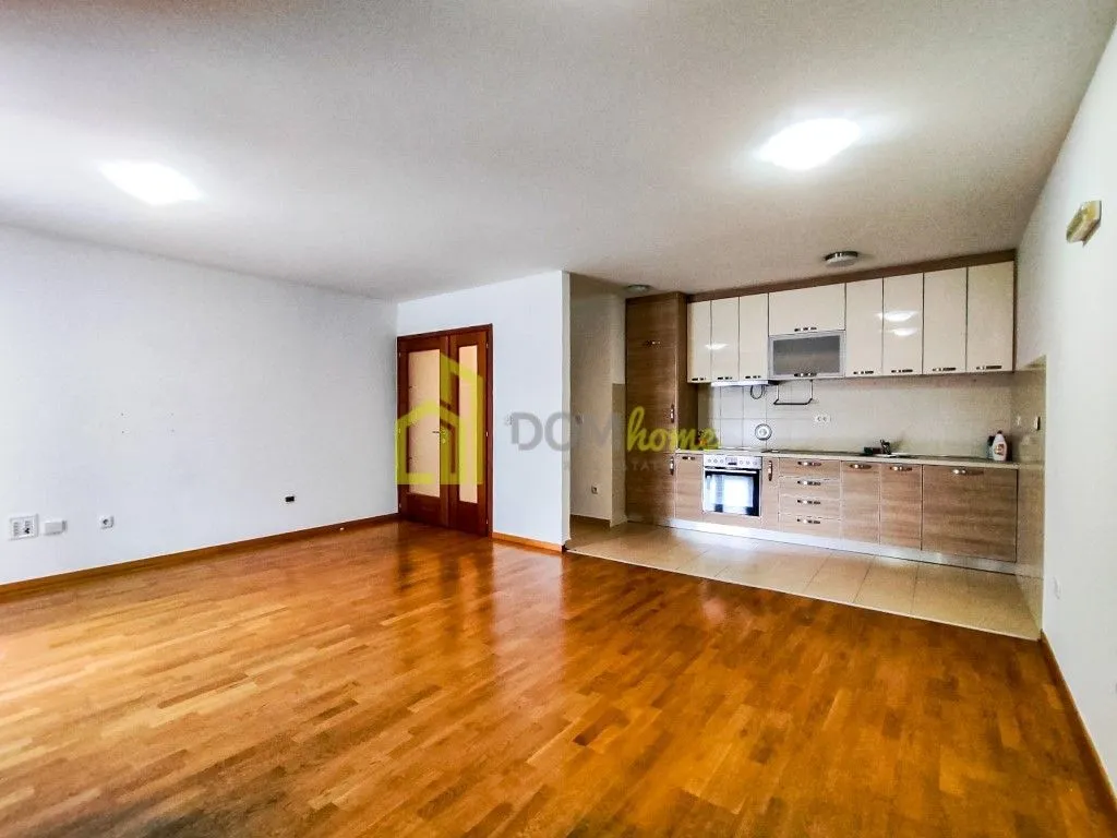Rent, two bedroom apartment, 85m², Tološka šuma, Podgorica
