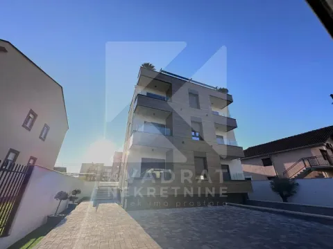 Sale, house, 650m², Dalmatinska ulica, Podgorica - image 4