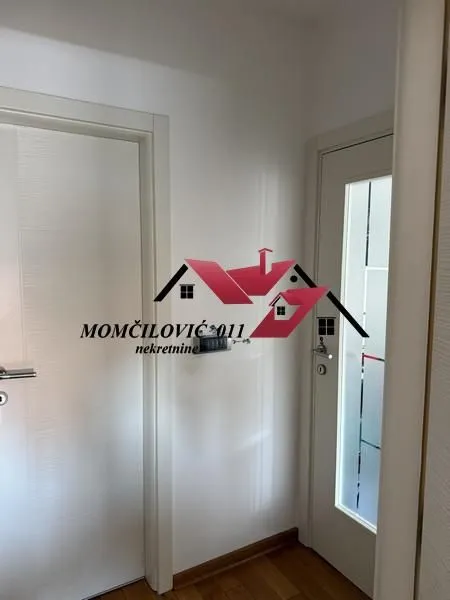 Sale, two bedroom apartment, 61m², Voždovac Sve Podlokacije, Beograd