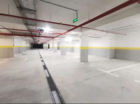 Rent, parking/garage, 13m², Zabjelo, Podgorica - image 7