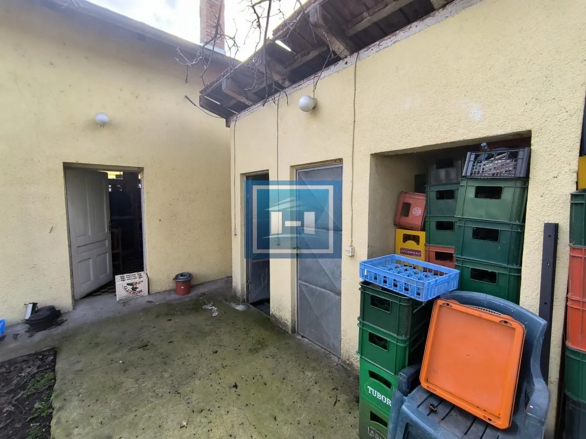 Sale, office space, 123m², Ćuprija, Srbija