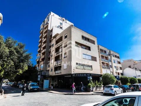 Rent, office space, 40m², Centar, Podgorica - image 1