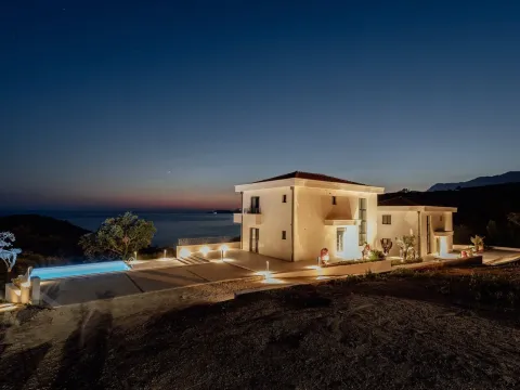 Izdavanje, kuća, 318m², Reževići, Budva - image 20