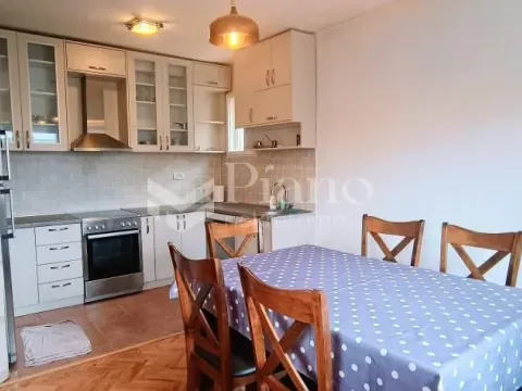 Rent, two bedroom apartment, 82m², Stari Aerodrom, Podgorica - image 4