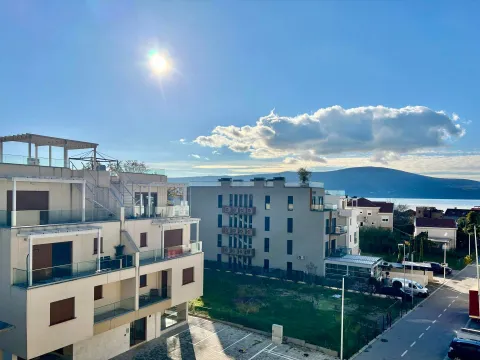 Prodaja, stan, 147m², Tivat, Crna Gora - image 4