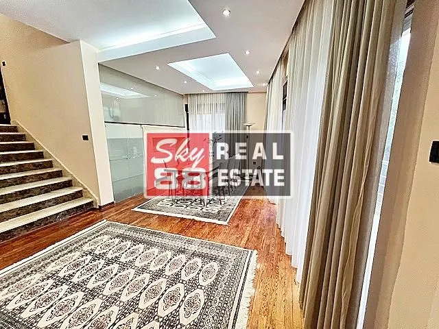 Prodaja, kuća, 371m², Savski Venac, Beograd