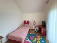 Rent, house, 105m², Tološi, Podgorica - image 11