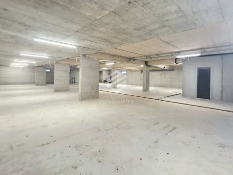 Rent, office space, 1100m², Donja Gorica, Podgorica - image 7