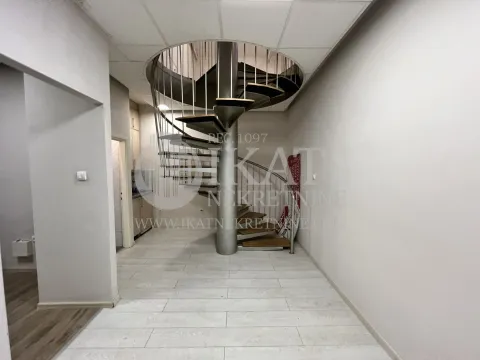 Rent, office space, 70m², Zemun Gornji Grad, Zemun Sve Podlokacije