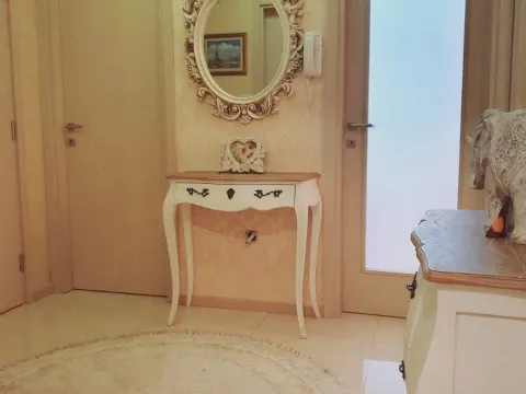 Izdavanje, trosoban stan, 100m², City Kvart, Podgorica - image 9