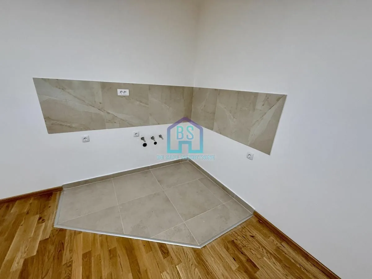 Prodaja, dvosoban stan, 54m², Sajmište, Novi Sad