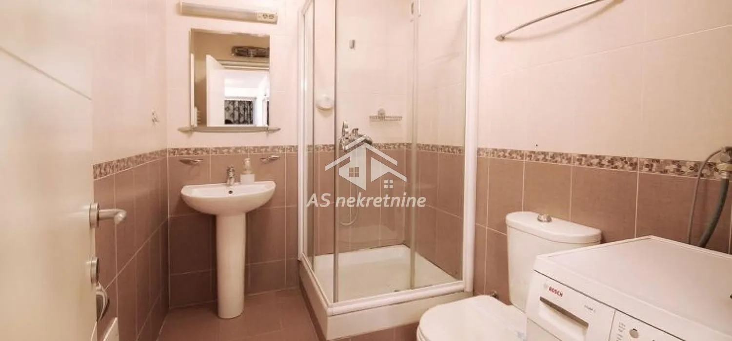 Rent, three bedroom apartment, 89m², Stari Grad, Beograd