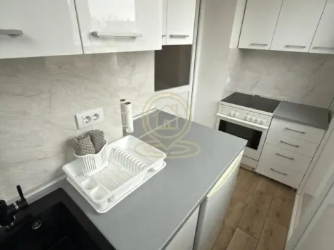 Rent, two bedroom apartment, 35m², Skadarlija, Beograd - image 4
