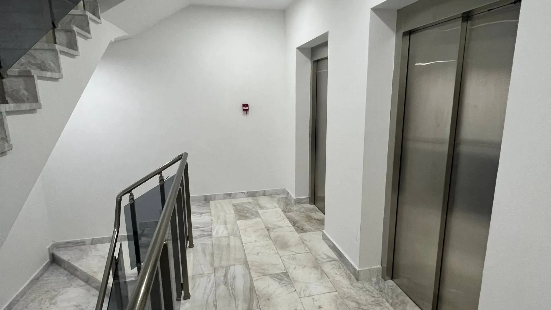 Prodaja, garsonjera, 29m², Bečići, Budva