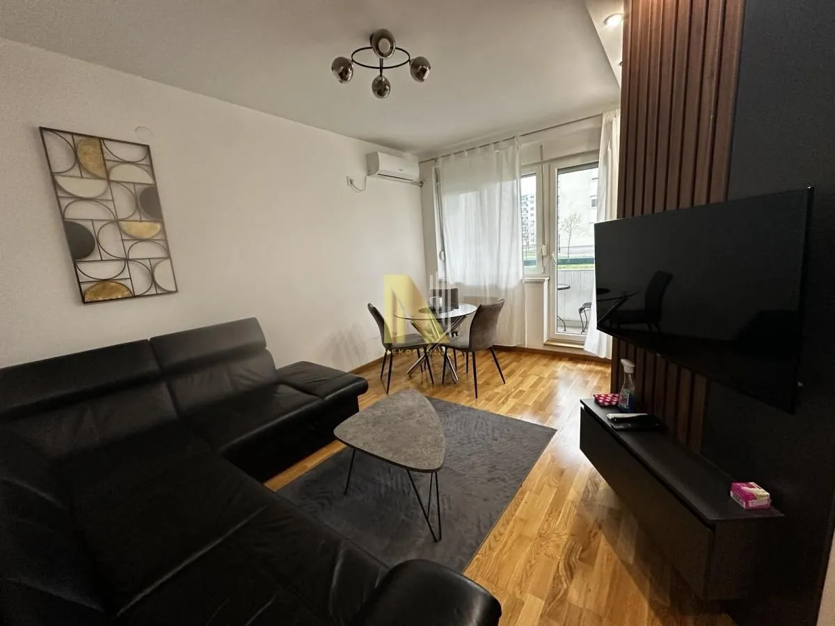 Izdavanje, jednosoban stan, 37m², Jugovićevo, Novi Sad Sve Podlokacije