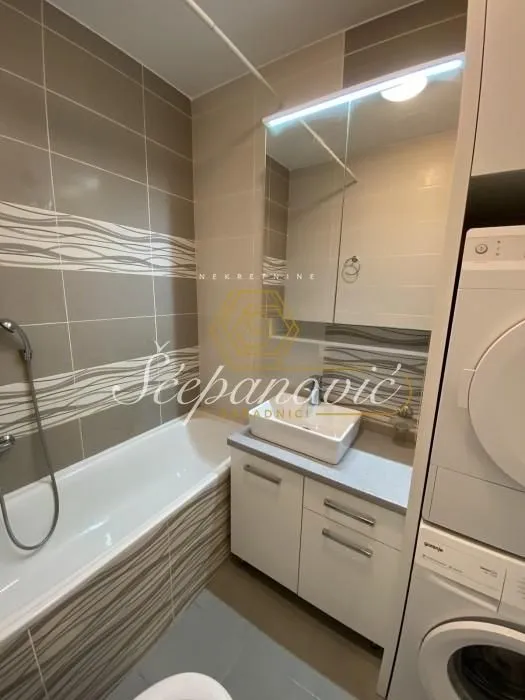 Sale, four bedroom apartment, 86m², Nova Detelinara, Novi Sad Sve Podlokacije