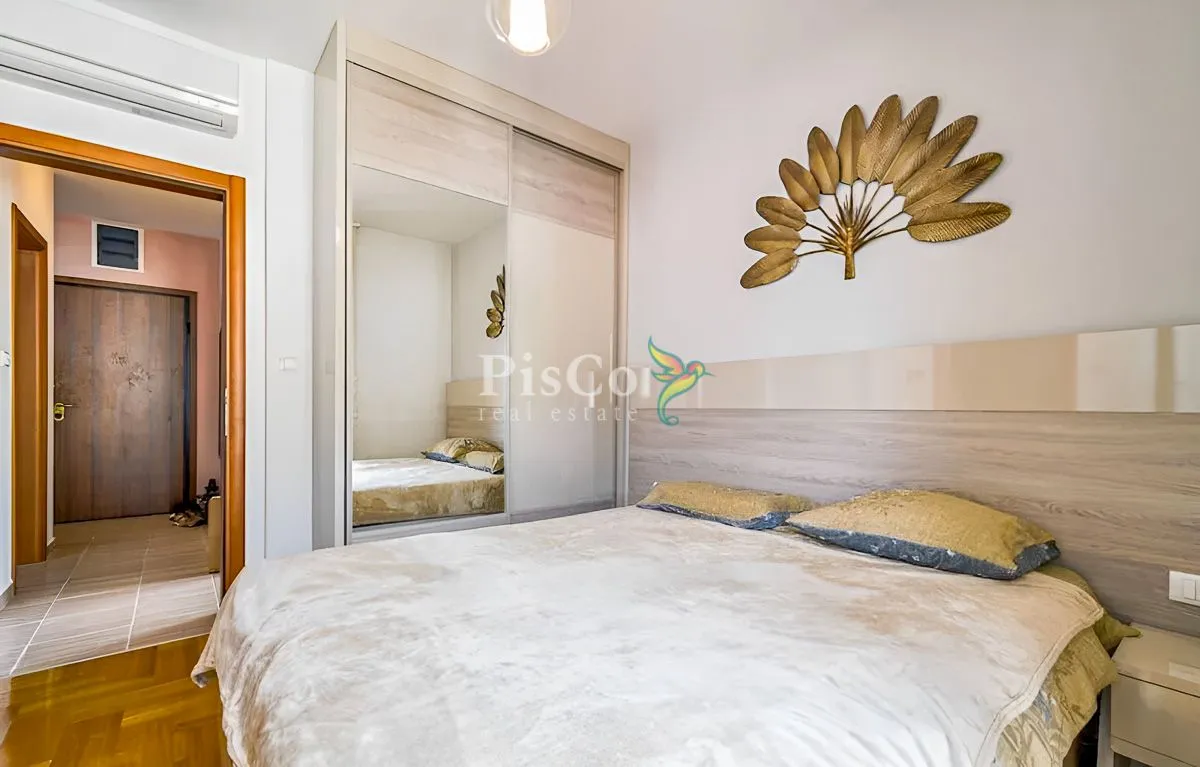 Sale, two bedroom apartment, 88m², Bečići, Budva