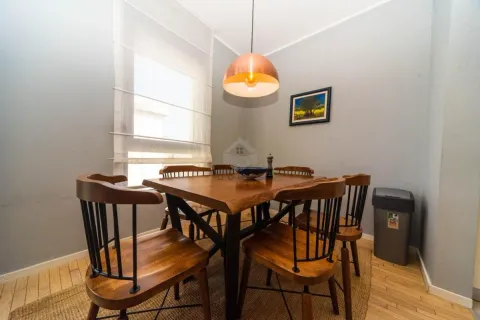 Izdavanje, trosoban stan, 95m², Dalmatinska ulica, Podgorica - image 14