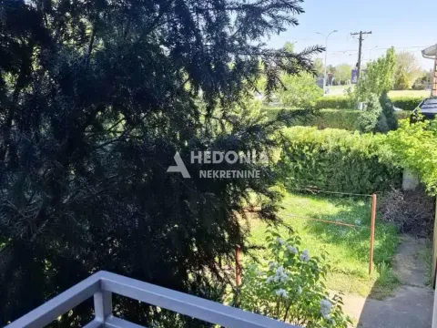 Prodaja, kuća, 176m², Centar, Inđija - image 19