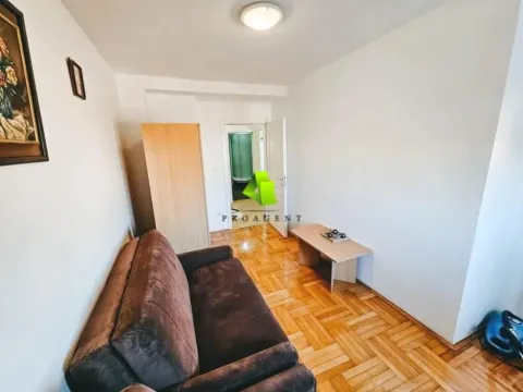 Izdavanje, trosoban stan, 70m², Medijana, Niš - image 7