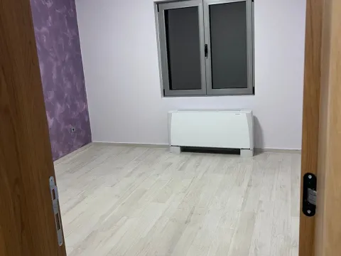 Rent, house, 320m², Zlatica, Podgorica - image 12