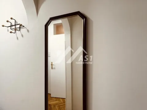 Izdavanje, stan, 20m², Bulevar Oslobodjenja, Novi Sad Sve Podlokacije - image 8