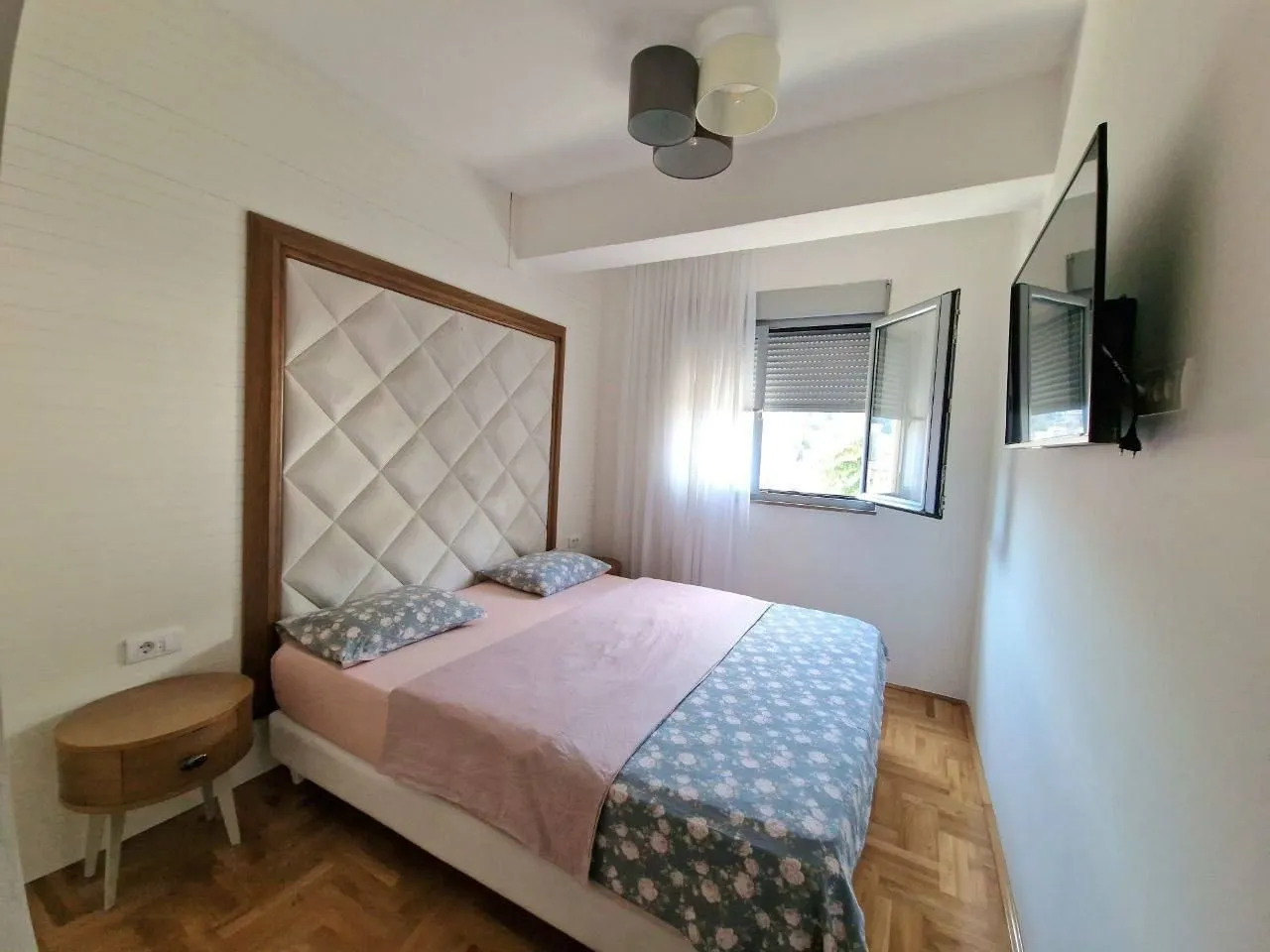 Izdavanje, jednosoban stan, 47m², Rozino, Budva