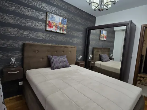 Izdavanje, dvosoban stan, 72m², City Kvart, Podgorica - image 9