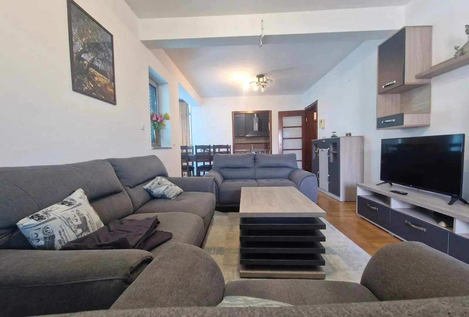 Rent, two bedroom apartment, 81m², Budva, Crna Gora