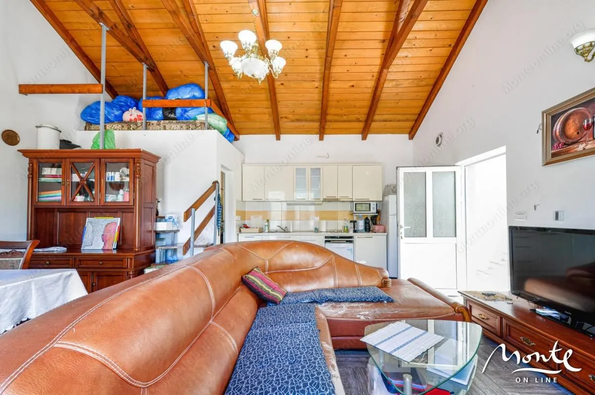 Prodaja, kuća, 110m², Lepetani, Tivat