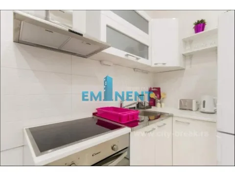 Rent, two bedroom apartment, 55m², Zeleni Venac, Beograd - image 8