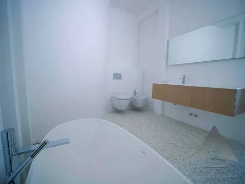 Prodaja, kuća, 770m², Tivat, Crna Gora - image 21