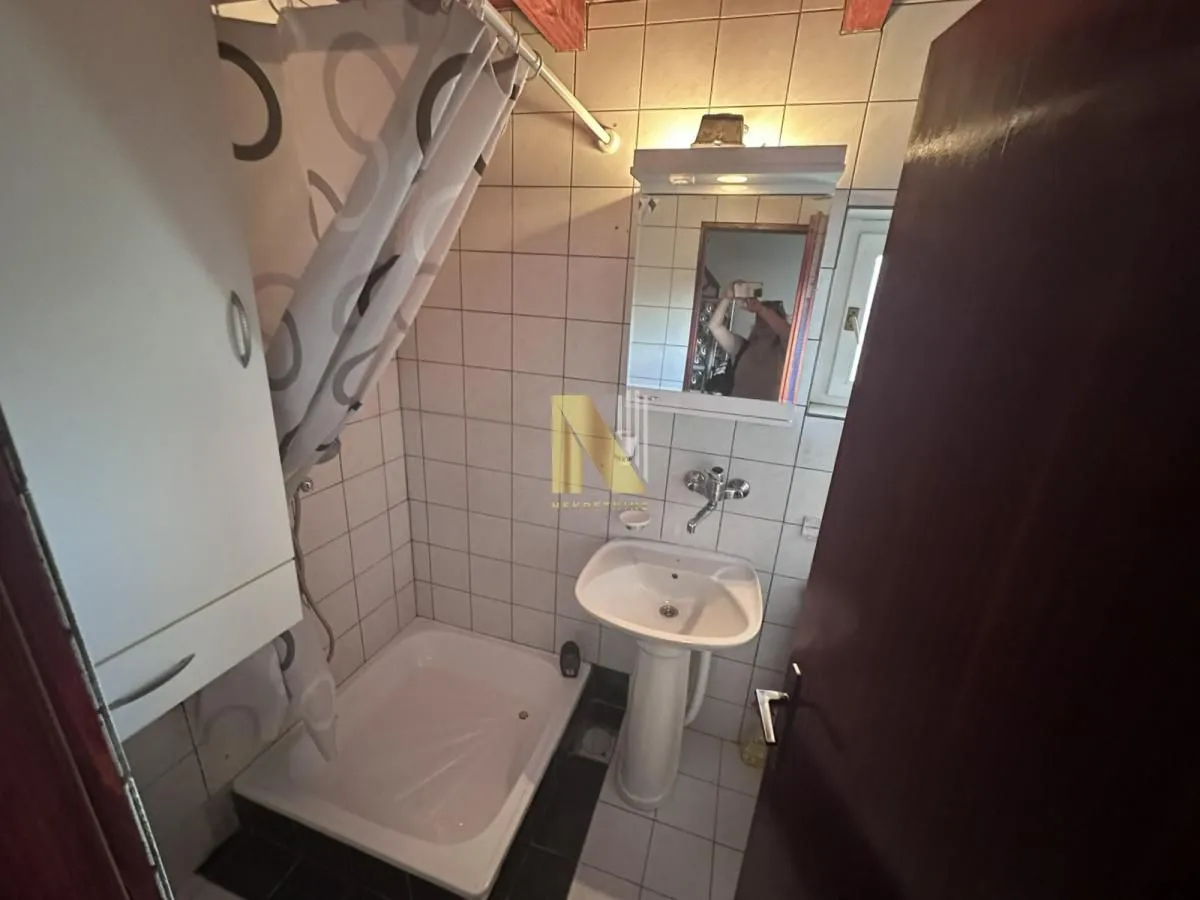 Izdavanje, kuća, 140m², Adice, Novi Sad Sve Podlokacije