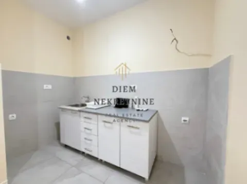 Izdavanje, dvosoban stan, 72m², Central Point, Podgorica - image 8