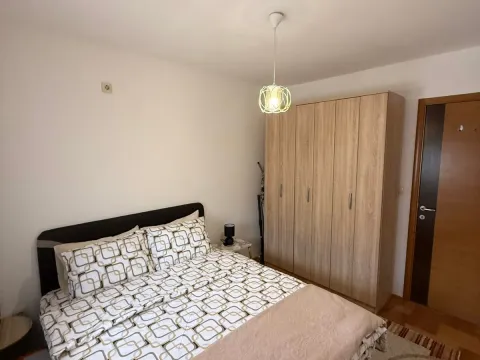 Prodaja, jednosoban stan, 44m², Stari Aerodrom, Podgorica - image 5