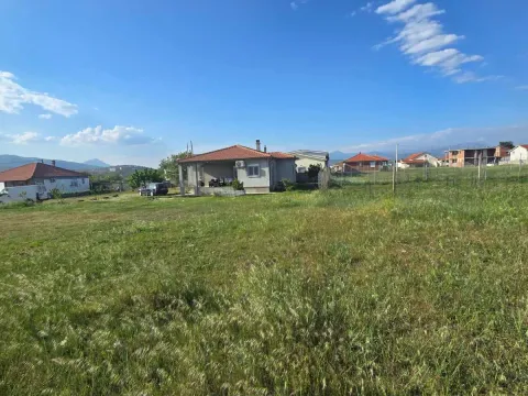 Zemljište in Donji Kokoti