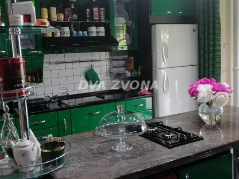 Prodaja, kuća, 274m², Temerin, Novi Sad - image 9