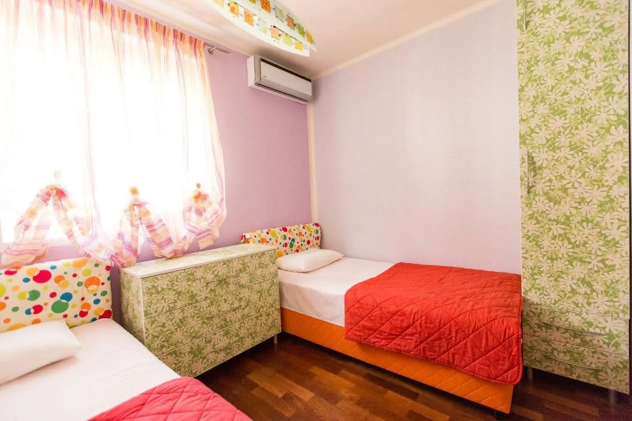 Sale, three bedroom apartment, 90m², Petrovac, Budva