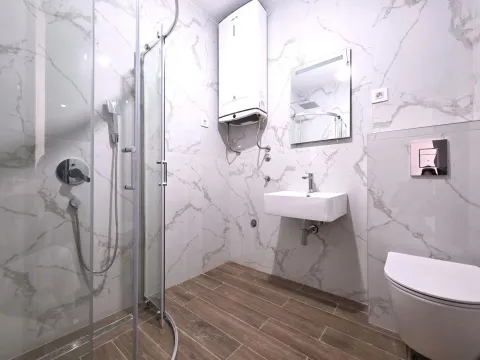 Rent, three bedroom apartment, 84m², Gorica C, Podgorica - image 14