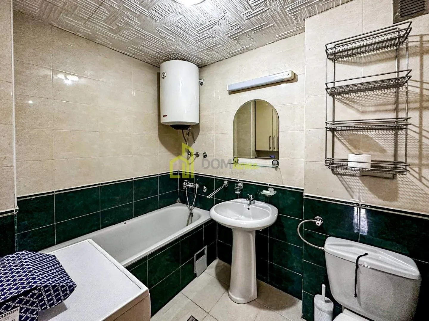 Prodaja, trosoban stan, 105m², Blok 6, Podgorica