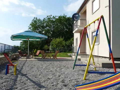 Prodaja, kuća, 250m², Podgorica, Crna Gora - image 6