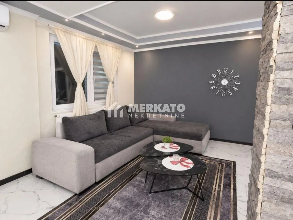 Prodaja, kuća, 358m², Zeleno Polje, Zrenjanin