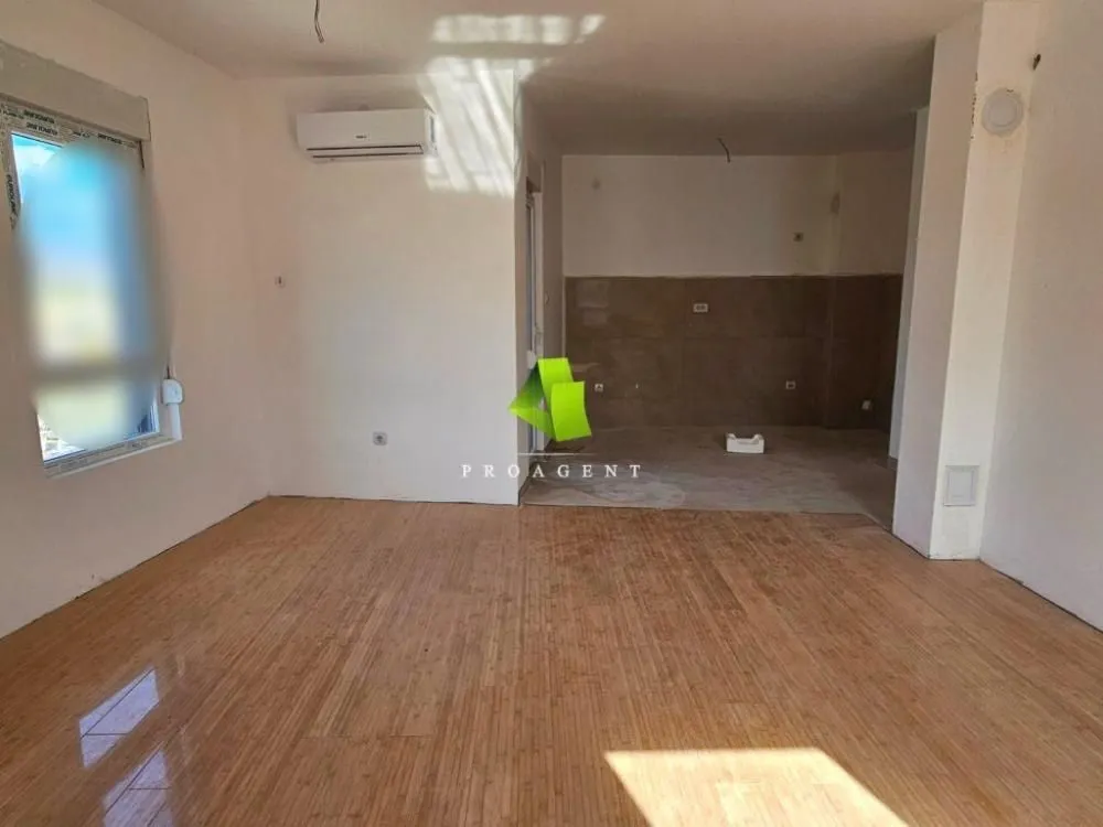 Prodaja, dvosoban stan, 70m², Pantelej, Niš