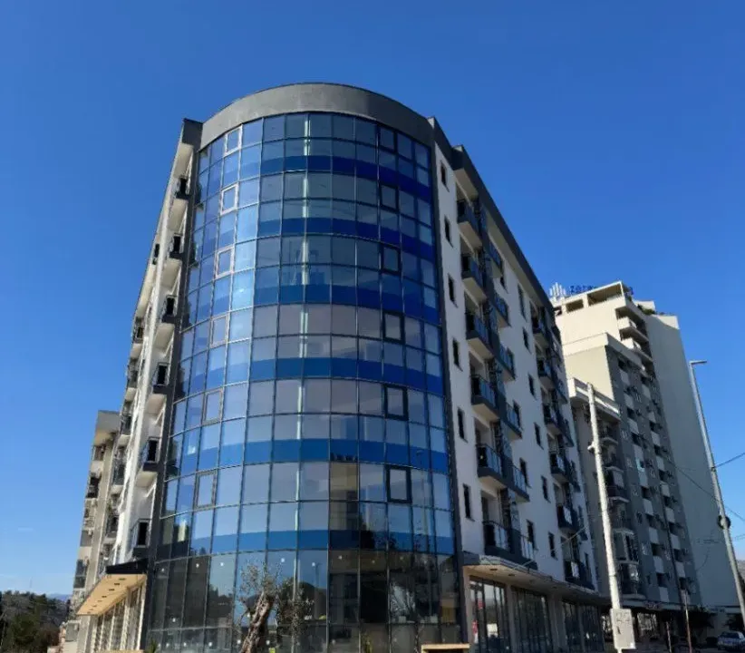 Izdavanje, poslovni prostor, 56m², Vezirov Most, Podgorica