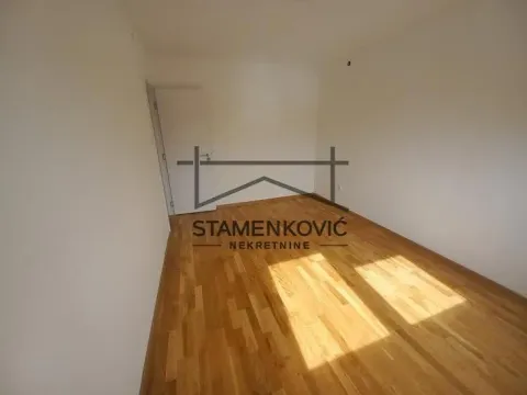 Prodaja, trosoban stan, 71m², Novo naselje, Novi Sad - image 18