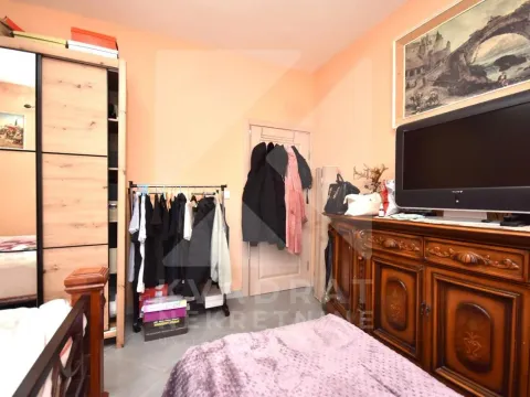 Sale, house, 68m², Zeta, Podgorica - image 9