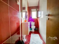 Sale, three bedroom apartment, 196m², Podgorica, Crna Gora - image 16