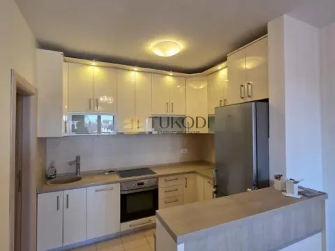 Prodaja, četvorosoban stan, 90m², Adamovićevo Naselje, Novi Sad Sve Podlokacije - image 3