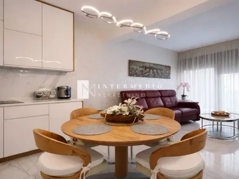 Prodaja, dvosoban stan, 62m², Igalo, Herceg Novi - image 2