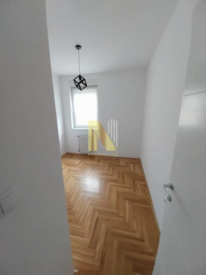 Izdavanje, četvorosoban stan, 70m², Podbara, Novi Sad Sve Podlokacije
